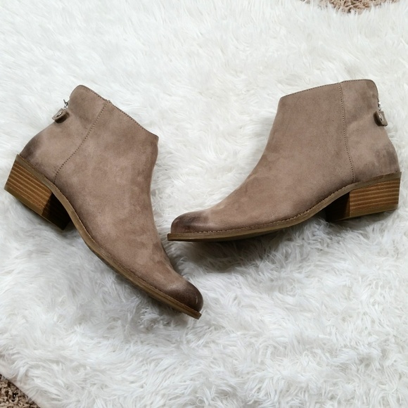 Dolce Vita Shoes - Dolce Vita Cory Zip Taupe Stacked Heel Booties